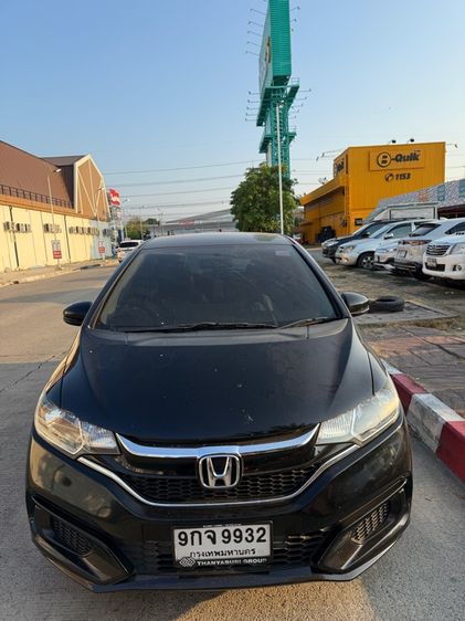 Honda Jazz 2019 1.5 E-V Utility-car เบนซิน ไม่ติดแก๊ส เกียร์อัตโนมัติ ดำ รูปที่ 4