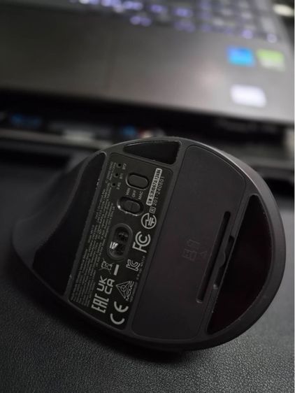 Ugreen แนวตั้ง 4000DPI 2.4G เมาส์ไร้สายตามหลักสรีรศาสตร์เงียบคลิก 4 สปีดปรับ 10M การส่งสัญญาณที่เสถียรสําหรับแล็ปท็อป PC Windows รูปที่ 4