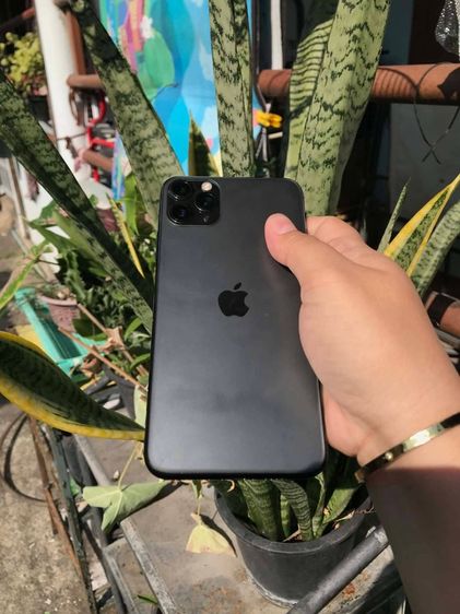 iPhone 11 Pro Max รูปที่ 3
