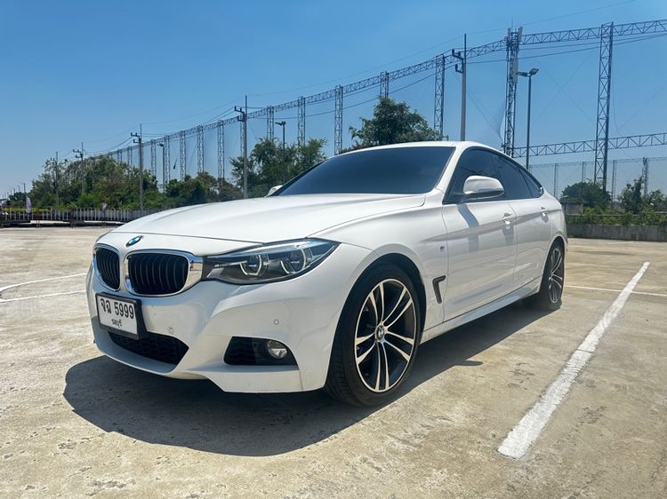 BMW Series 3 2018 320d Sedan ดีเซล ไม่ติดแก๊ส เกียร์อัตโนมัติ ขาว รูปที่ 3