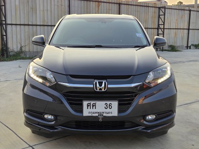 Honda HR-V 2018 1.8 E Limited Utility-car เบนซิน ไม่ติดแก๊ส เกียร์อัตโนมัติ ดำ รูปที่ 3