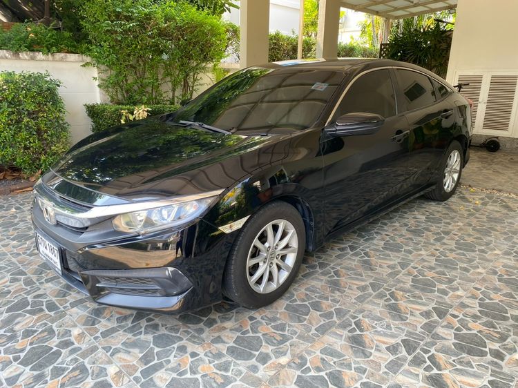 รถ Honda Civic 1.8 E i-VTEC สี ดำ