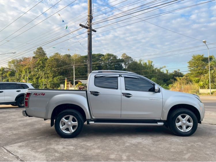 Isuzu D-MAX 2015 2.5 Hi-Lander Z Prestige Ddi VGS Turbo Pickup ดีเซล ไม่ติดแก๊ส เกียร์ธรรมดา เทา รูปที่ 4