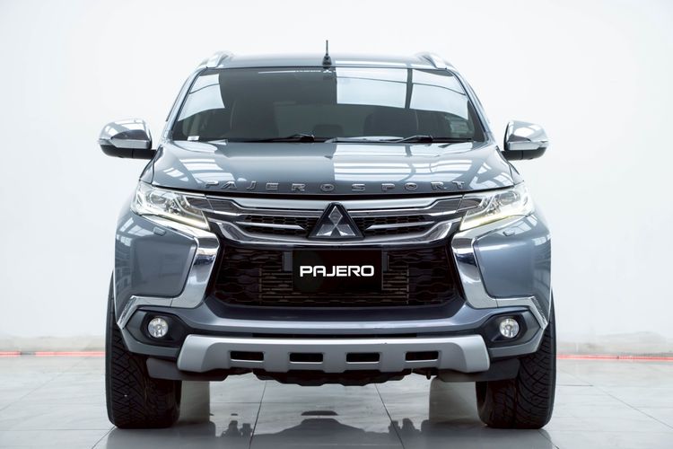 Mitsubishi Pajero Sport 2017 2.4 GT Utility-car ดีเซล ไม่ติดแก๊ส เกียร์อัตโนมัติ เทา รูปที่ 4