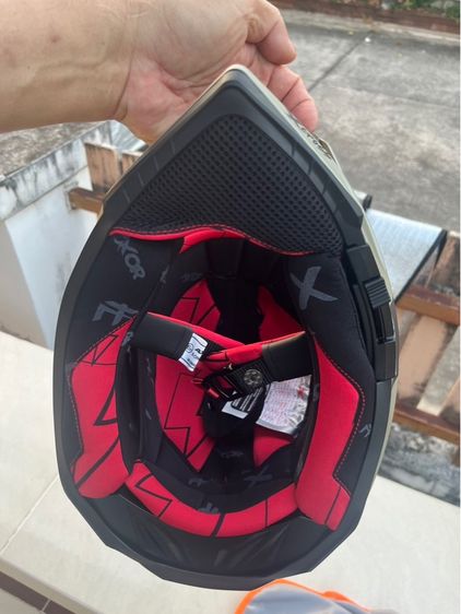 หมวกกันน็อต