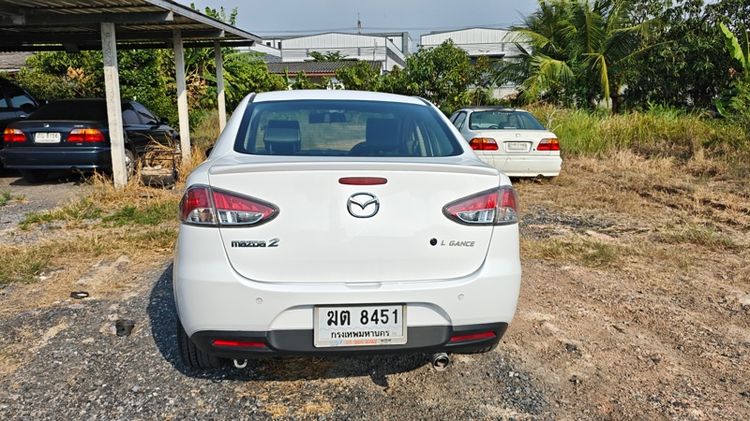 Mazda Mazda 2 2012 1.5 Elegance Spirit Sedan เบนซิน ไม่ติดแก๊ส เกียร์อัตโนมัติ ขาว รูปที่ 4