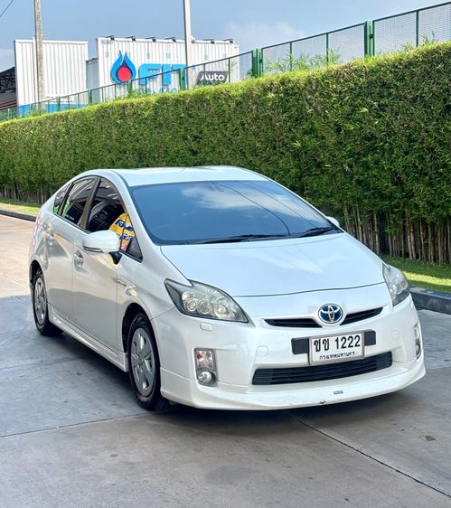 รถ Toyota Prius 1.8 Hybrid Top Grade สี ขาว