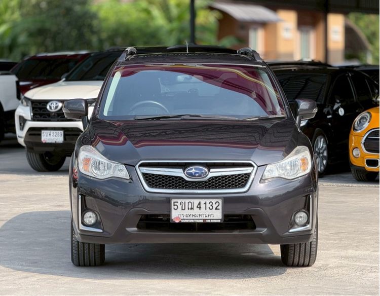 Subaru XV 2016 2.0 P 4WD Utility-car เบนซิน ไม่ติดแก๊ส เกียร์อัตโนมัติ ดำ รูปที่ 2