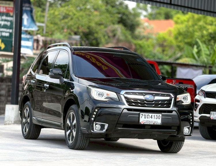 Subaru Forester 2016 2.0 i-P 4WD Utility-car เบนซิน ไม่ติดแก๊ส เกียร์อัตโนมัติ ดำ รูปที่ 3