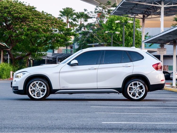 BMW X1 2014 2.0 sDrive20d Highline Van ดีเซล ไม่ติดแก๊ส เกียร์อัตโนมัติ ขาว รูปที่ 4