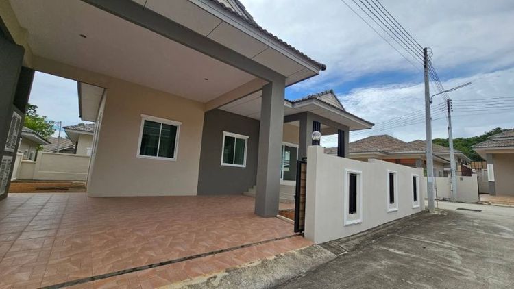 อื่นๆ ไม่มี 2024 ใช่ นาวีเฮ้าส์ มือหนึ่ง รูปที่ 3