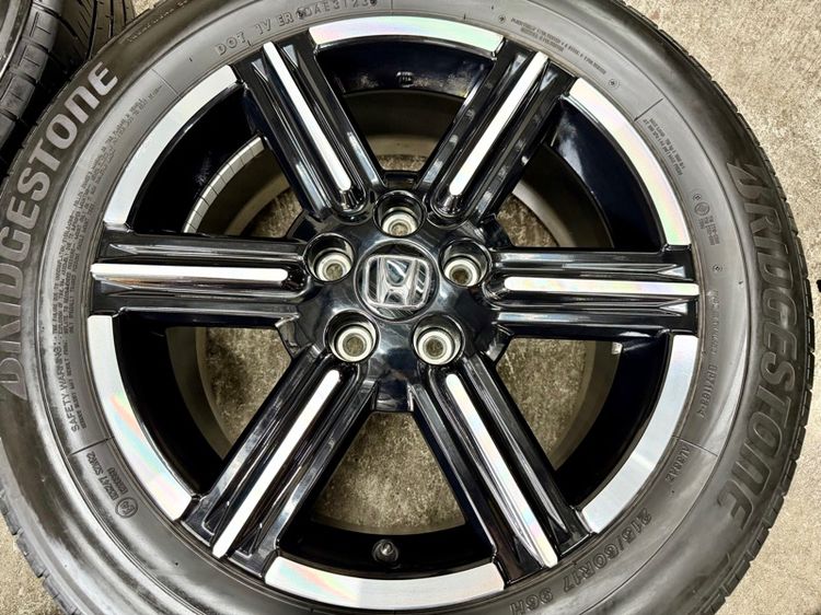 ล้อแม็ก HONDA HRV ขอบ 17”  ยาง BRIDGESTONE 215-60R17 ปี 23 พร้อมใช้งาน รูปที่ 5