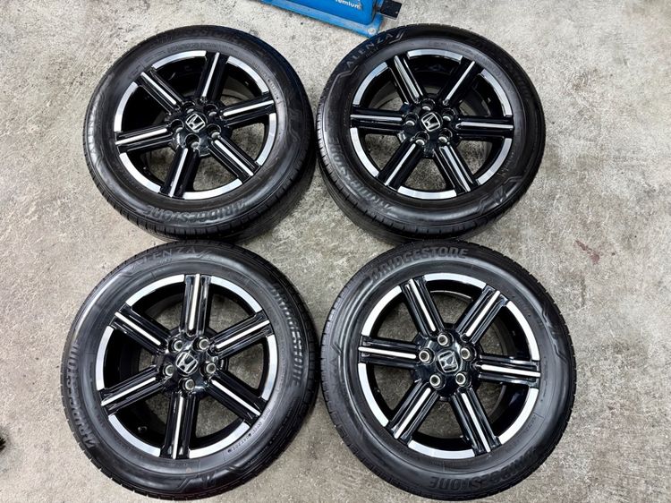 ล้อแม็ก HONDA HRV ขอบ 17”  ยาง BRIDGESTONE 215-60R17 ปี 23 พร้อมใช้งาน รูปที่ 3