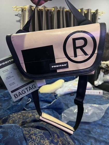 กระเป๋าสะพายข้าง FREITAG (R) 12500 รูปที่ 4