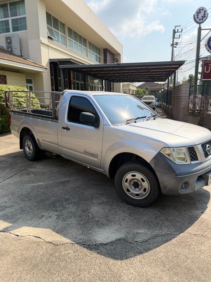 Nissan Navara 2013 2.5 E Pickup ดีเซล ไม่ติดแก๊ส เกียร์ธรรมดา เทา รูปที่ 3