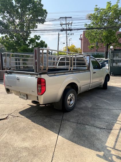 Nissan Navara 2013 2.5 E Pickup ดีเซล ไม่ติดแก๊ส เกียร์ธรรมดา เทา รูปที่ 4