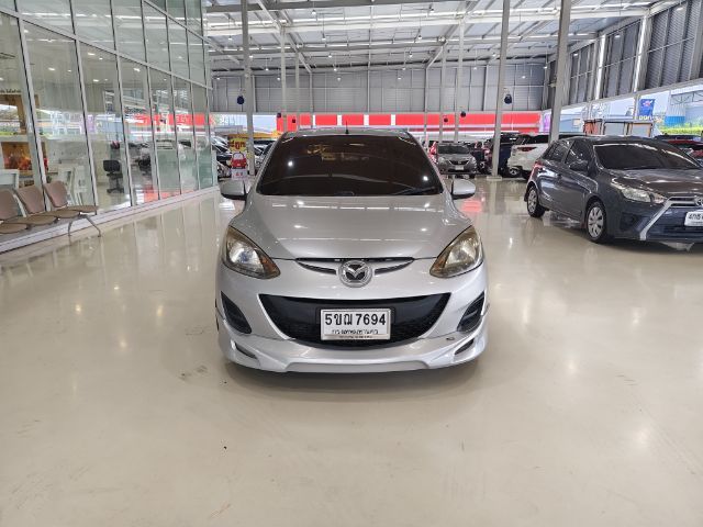 Mazda Mazda 2 2012 1.5 Elegance Groove Sedan เบนซิน ไม่ติดแก๊ส เกียร์อัตโนมัติ บรอนซ์เงิน รูปที่ 2