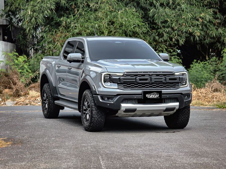 รถ Ford Ranger Raptor 3.0L V6 Twin-Turbo EcoBoost 4x4 สี เทา