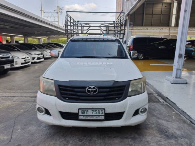 Toyota Hilux Vigo 2011 2.7 Pickup เบนซิน LPG เกียร์ธรรมดา ขาว รูปที่ 2
