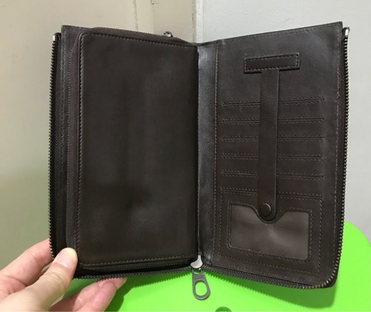 กระเป๋าหนีบ สีน้ำตาล มือสอง สภาพดี รูปที่ 4