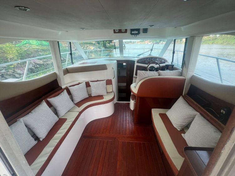 ขาย เรือยอร์ช สุดหรู Jeanneau  prestige Fance. ปี 2008  35 ฟุต  รูปที่ 2