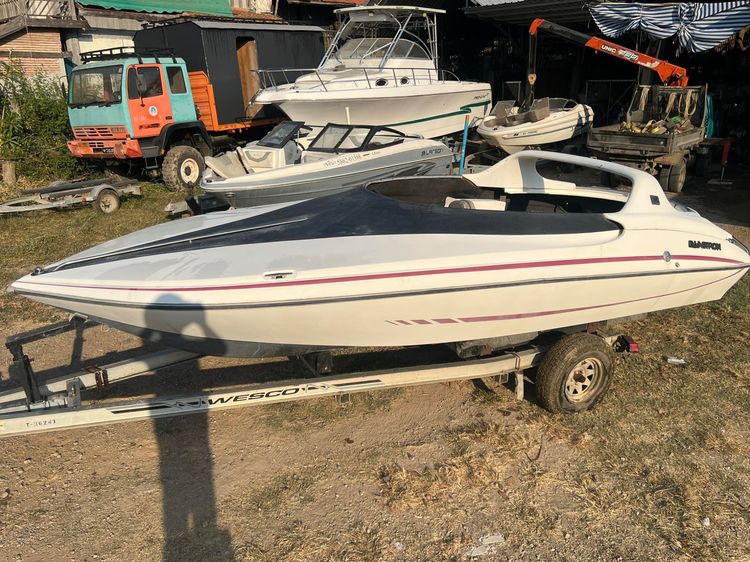 ตัดใจขายลูกรัก บอดี้เรือนอก  hi performance   glastron 19 css  19 ฟุต เ