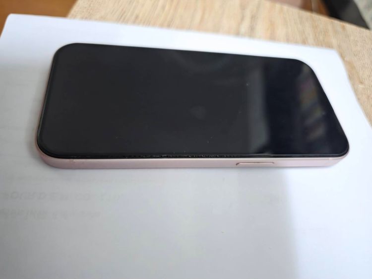 iPhone 15 สีชมพู 128GB สภาพสวยไร้รอย เครื่องศูนย์อุปกรณ์ครบกล่อง ใช้งานปกติ