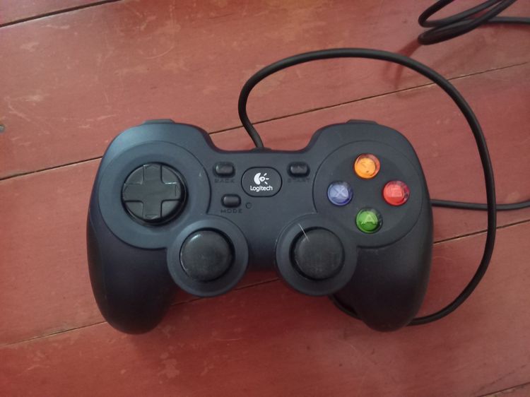 เกมส์ จอยสติ๊ก Logitech 