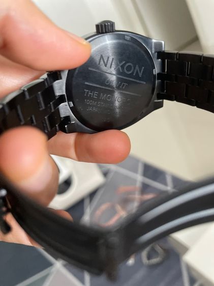 นาฬิกา NIXON แท้ สำหรับชายหรือหญิงได้ มือ2สภาพใหม่มากๆ สวยหรูสภาพดี รูปที่ 4
