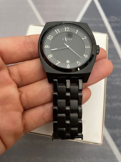 นาฬิกา NIXON แท้ สำหรับชายหรือหญิงได้ มือ2สภาพใหม่มากๆ สวยหรูสภาพดี รูปที่ 2