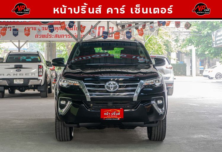 Toyota Fortuner 2018 2.4 V Utility-car ดีเซล ไม่ติดแก๊ส เกียร์อัตโนมัติ ดำ รูปที่ 2