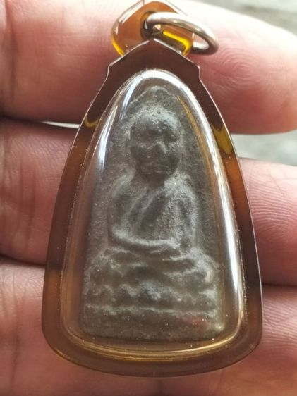 หลวงปู่ทวดเนื้อว่านปี 2497 เนื้อเก่าสวยๆเลี่ยมพลาสติกแบบเก่า รูปที่ 9