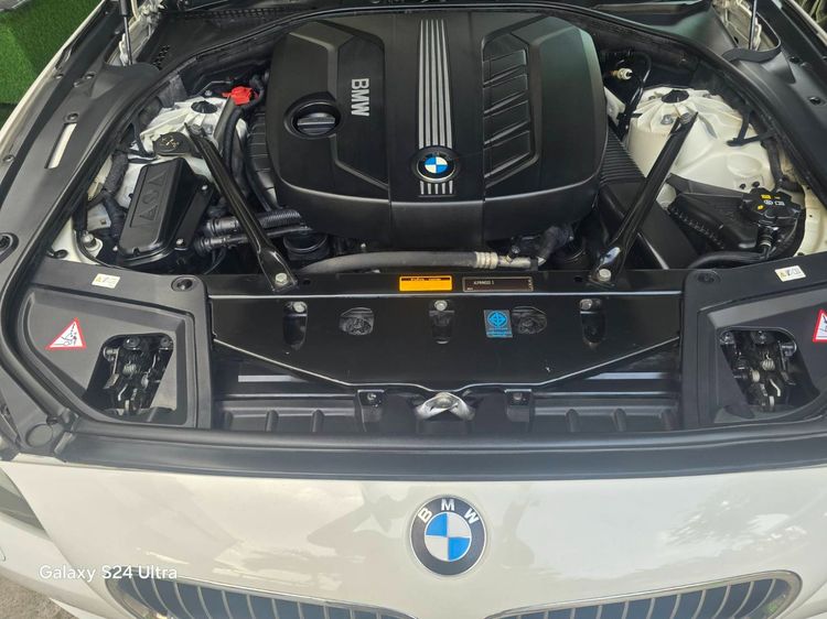 BMW Series 5 2011 520d Sedan ดีเซล เกียร์อัตโนมัติ ขาว รูปที่ 2