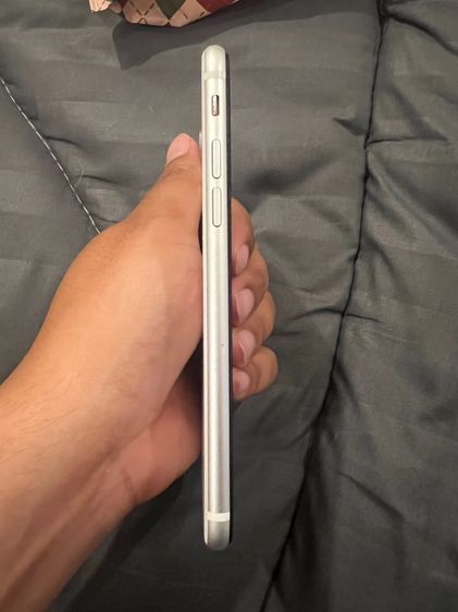 iPhone SE2 รูปที่ 3