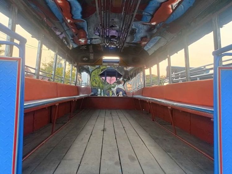 รถโดยสาร6ล้อ ISUZU NPR120แรงม้าปี47รถห้างแท้ออกจากศูนยอีซูซุ เกียร์สั้น ยกหัวได้ เครื่องเยี่ยมแชสซีสวยเอกสารครบพร้อมโอนทั่วไทย รูปที่ 9