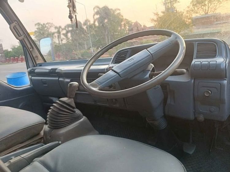 รถโดยสาร6ล้อ ISUZU NPR120แรงม้าปี47รถห้างแท้ออกจากศูนยอีซูซุ เกียร์สั้น ยกหัวได้ เครื่องเยี่ยมแชสซีสวยเอกสารครบพร้อมโอนทั่วไทย รูปที่ 7