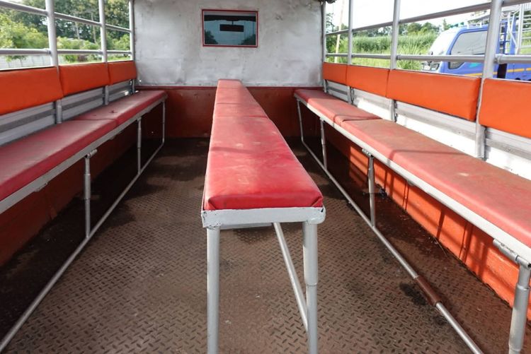 ขายรถโดยสาร4ล้อมิซซูบิชิแคนเตอร์ปี40 เครื่อง110พวงมาลัยพาวเวอร์ แอร์ เกียร์สั้น ยกหัวได้ เครื่องเยี่ยมแชสซีสวยเอกสารครบพร้อมโอน รูปที่ 9