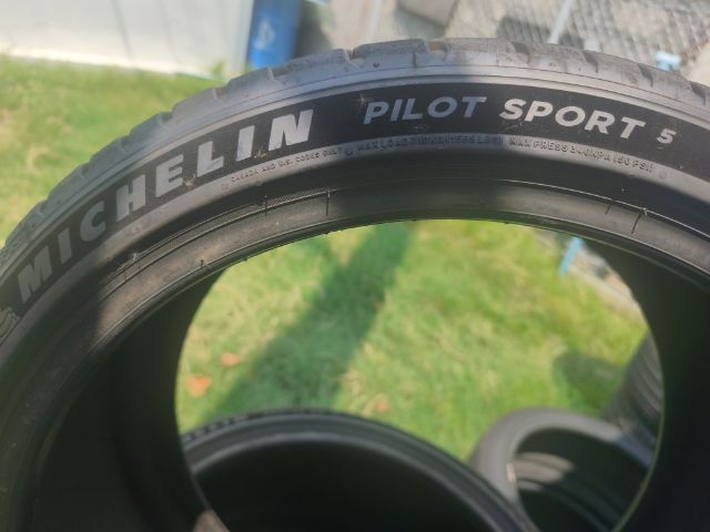 ยางmichelin pilot sport 5 คู่หน้า255-35-19 คู่หลัง 275-35-19 รูปที่ 8