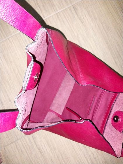 กระเป๋าสะพายหนังแท้ รูปที่ 2