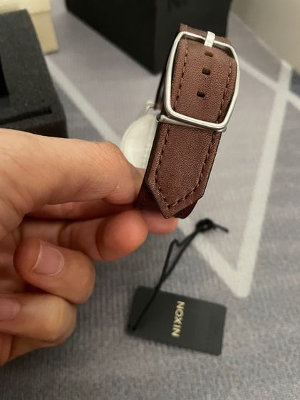 นาฬิกา NIXON แท้ สายหนังสภาพใหม่ รูปที่ 4