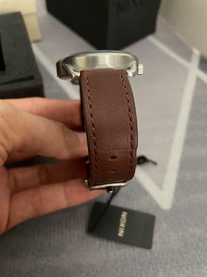 นาฬิกา NIXON แท้ สายหนังสภาพใหม่ รูปที่ 5