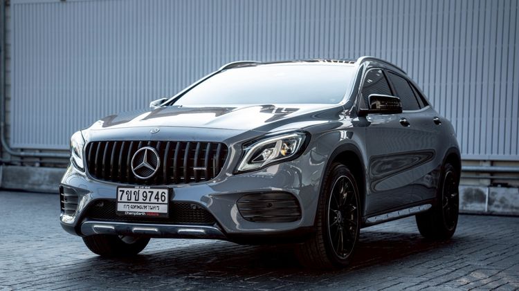 Mercedes-Benz GLA-Class 2018 GLA250 Utility-car เบนซิน ไม่ติดแก๊ส เกียร์อัตโนมัติ เทา รูปที่ 3