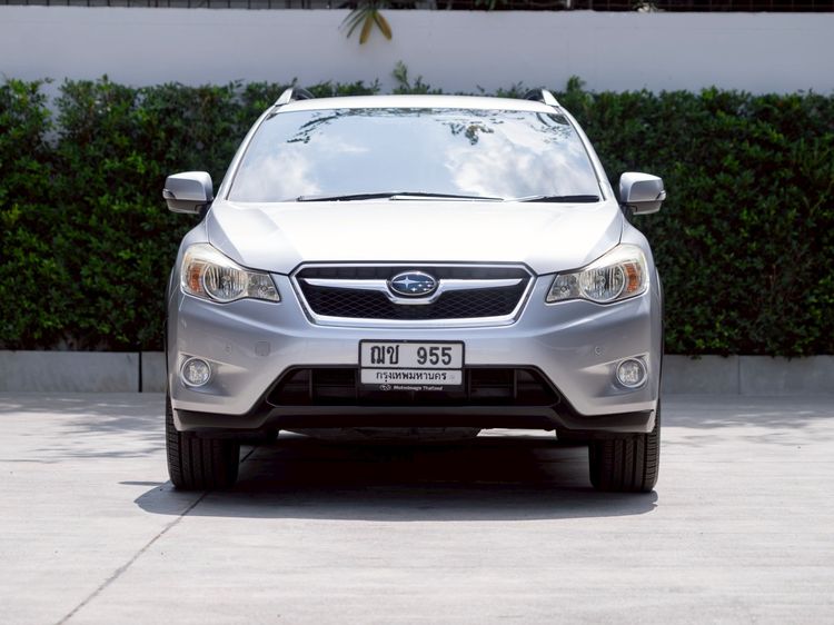 Subaru XV 2015 2.0 4WD Utility-car เบนซิน ไม่ติดแก๊ส เกียร์อัตโนมัติ เงิน รูปที่ 2