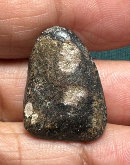 องค์ละ3000🙏 พระปิดตาหลวงพ่อแก้ว ลงชาด จุ่มรัก ตามซอกมีรัก 🙏พระปิดตาล.ป.บุญ เนื้อผงจุ่มรัก รูปที่ 2