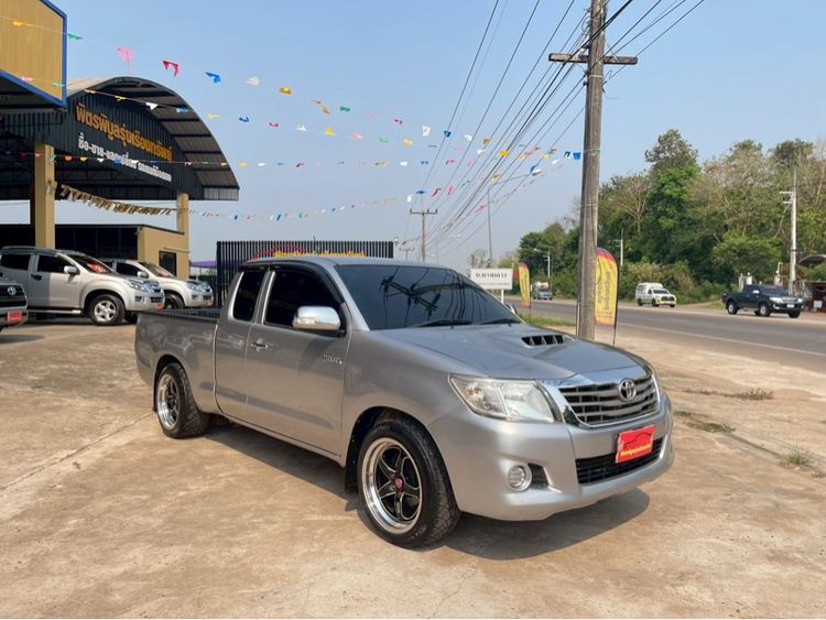 Toyota Hilux Vigo Champ 2015 Smart Cab 2.5 E Pickup ดีเซล ไม่ติดแก๊ส เกียร์ธรรมดา เทา รูปที่ 3