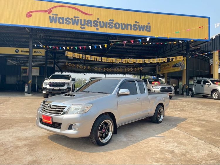 รถ Toyota Hilux Vigo Champ Smart Cab 2.5 E สี เทา
