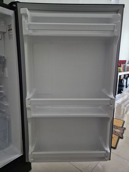 ตู้เย็น Toshiba สีดำ 1 ประตู 5.2 คิว รูปที่ 2