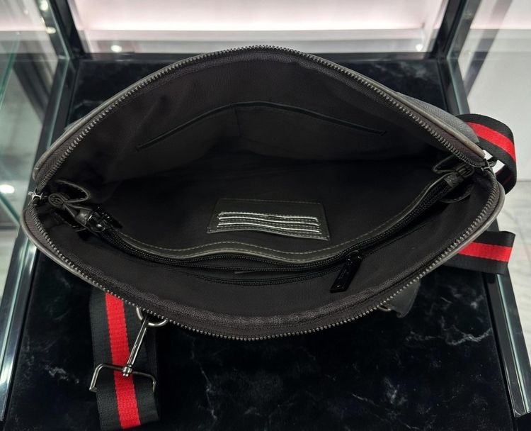 Gucci Leather Calfskin Web Strap Briefcase  Medium Business Case (Made in Italy) รูปที่ 11