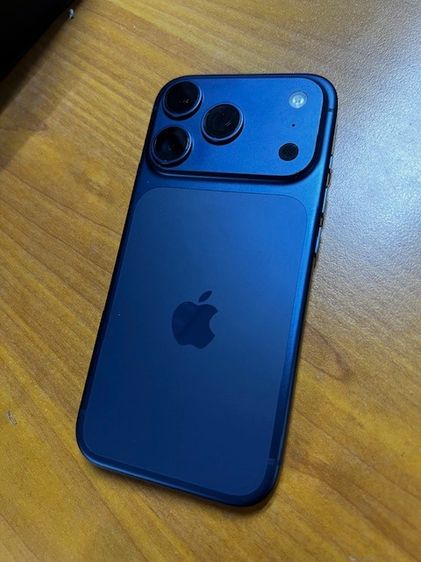 ไอโฟน 17 pro 256GB ประกันเหลือถึง 6Dec26  รูปที่ 5