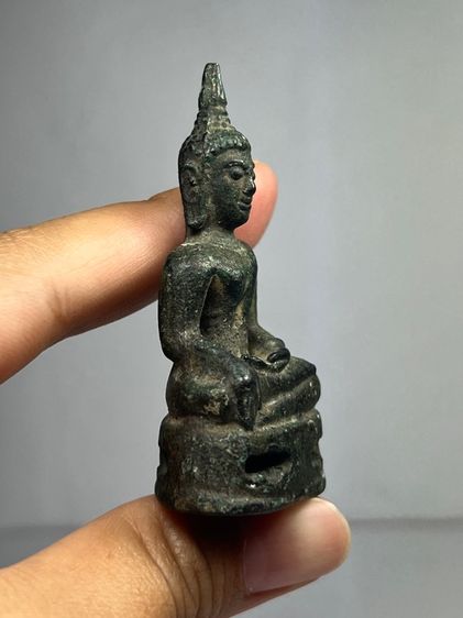 พระบูชาสิงห์สาม ขนาดห้อยคอ รูปที่ 3